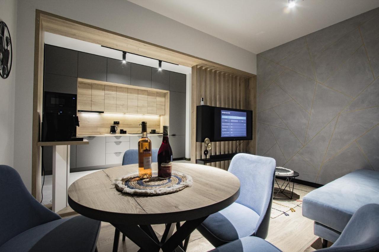 Апартаменты Prestige-28 Затор Экстерьер фото